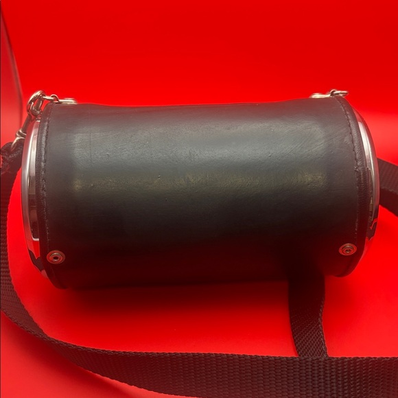 Harley Davidson mini barrel bag, good condition - Picture 4 of 11